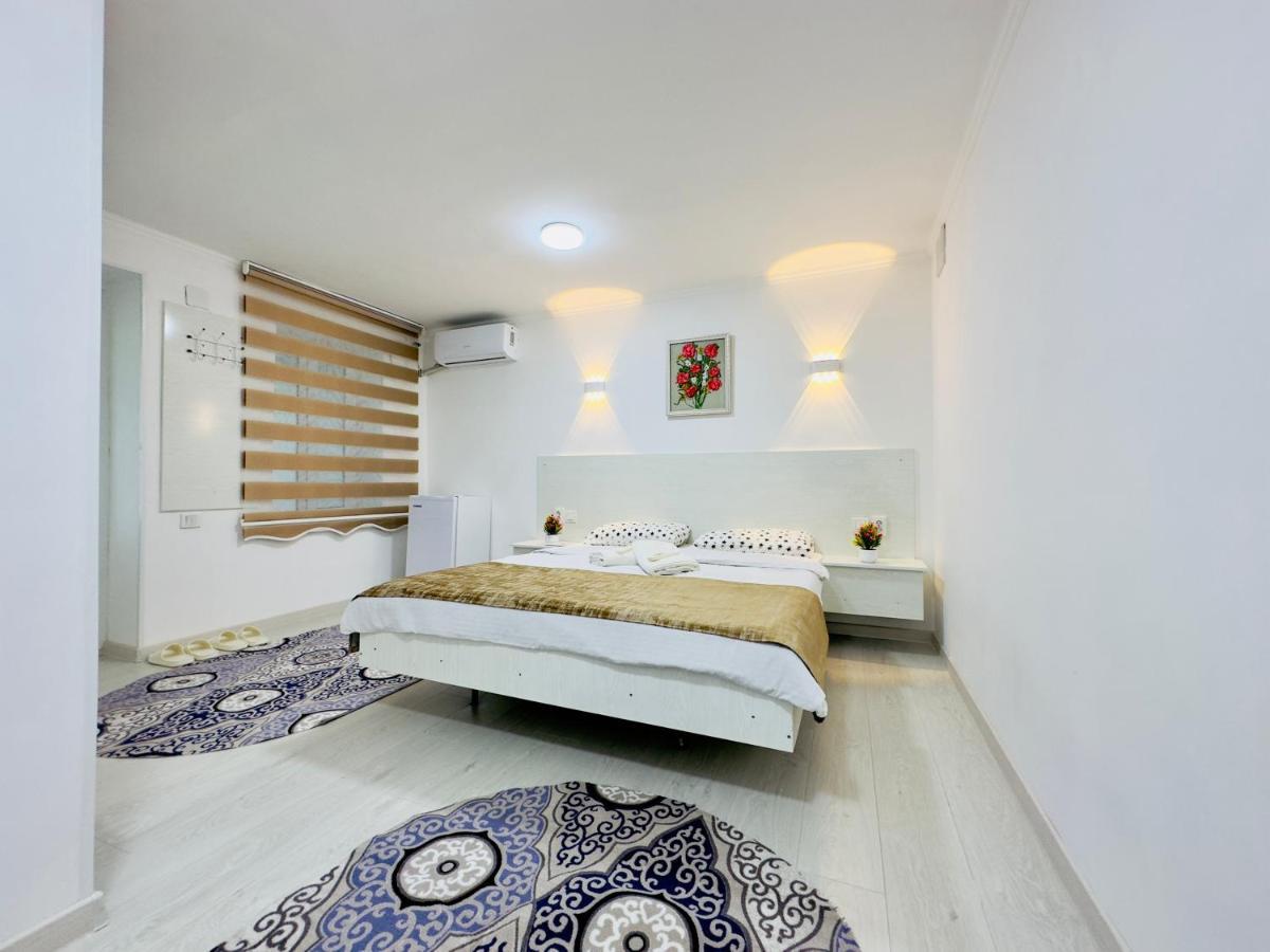Abs Guest House أوش المظهر الخارجي الصورة