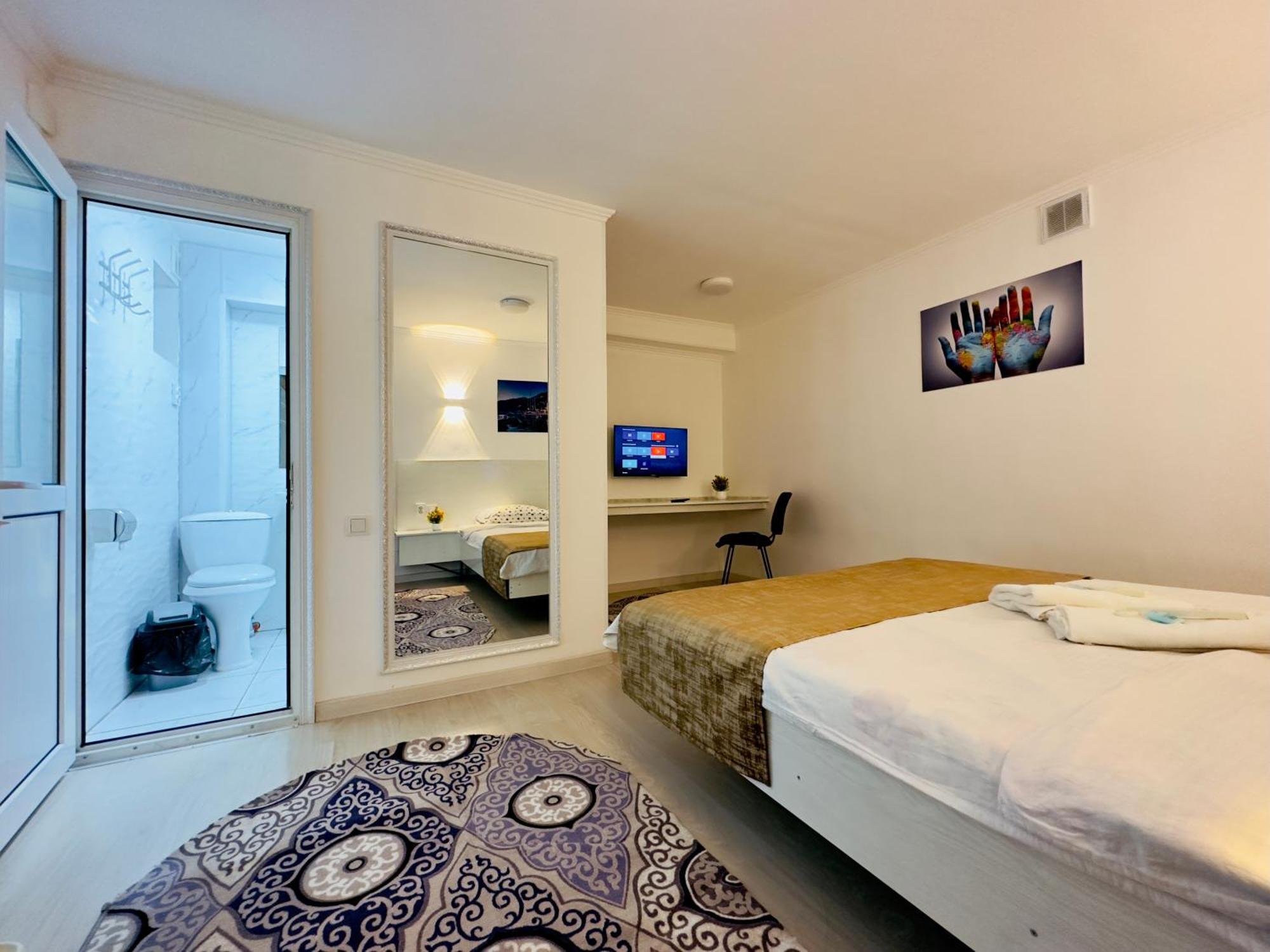 Abs Guest House أوش المظهر الخارجي الصورة